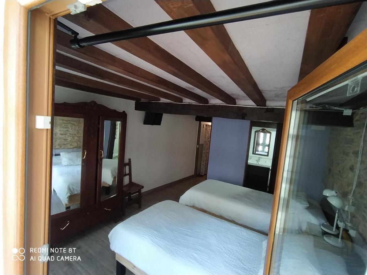 Отель Casa Apilladeira Пуэнтедеуме Экстерьер фото